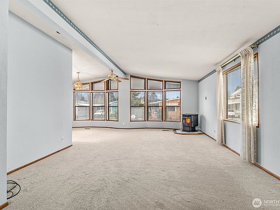 4th image of 5900 64th Street NE #132