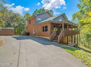 1723 Springer Rd, Sevierville, TN 37862