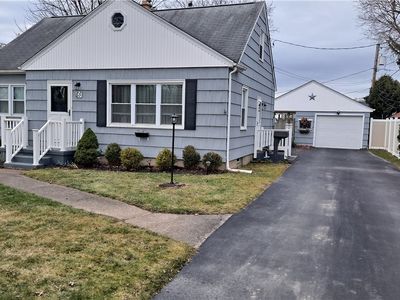 55 Dean Dr, North Tonawanda, NY, 14120