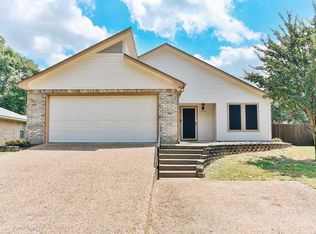 654 Inwood St, Mineola, TX 75773