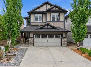 78 W Hillcrest St SW, Airdrie, AB T4B0Y7