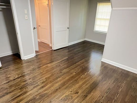 2nd image of 4015 Michael Rd