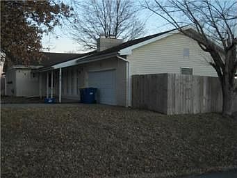 2nd image of 1415 McCauley Rd