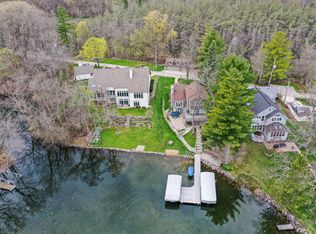 N9150 Humphrey Ln, East Troy, WI 53120