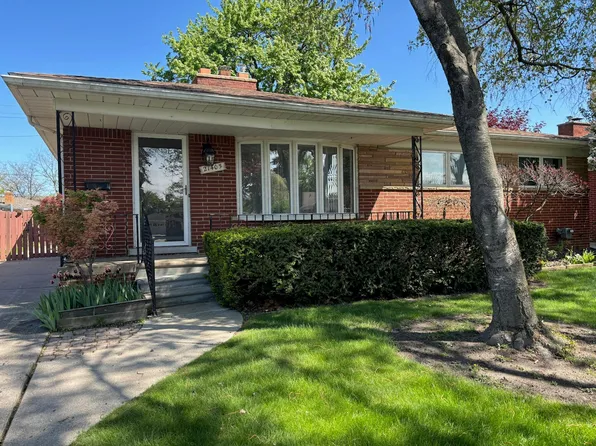 21405 Evergreen St, Saint Clair Shores, MI 48082