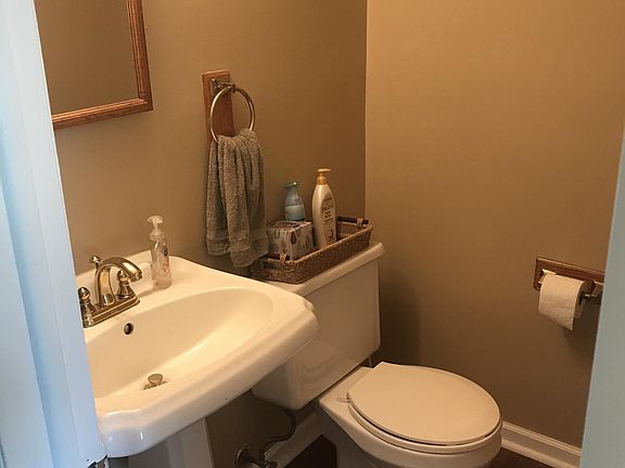 1/2 Bath main level