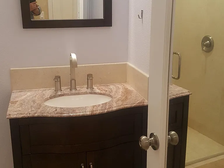 22639 Oakcrest Ct #B — Photo 19