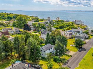 9 Reservation Rd, Fairhaven, MA 02719