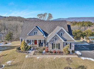 721 Ambler Ln, Salem, VA 24153