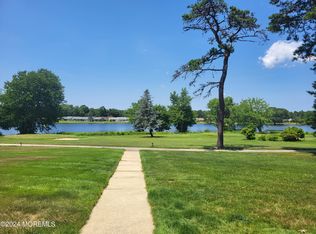 39L Cambridge Ct, Lakewood, NJ