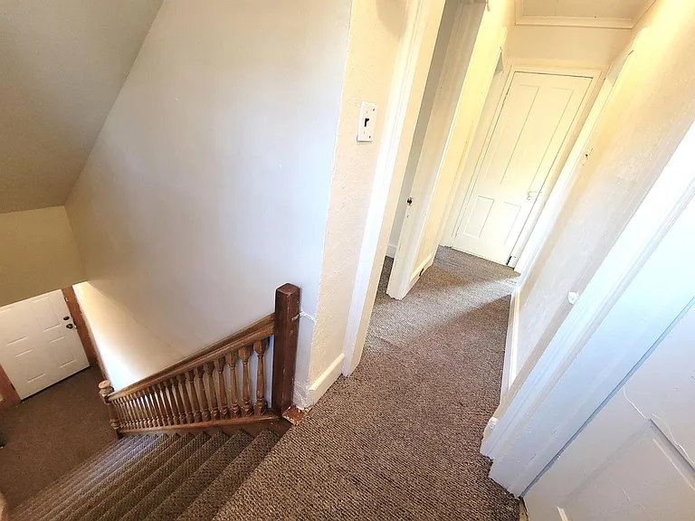 1315 Farr St — Photo 9