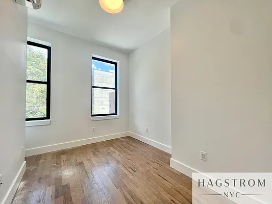 Rented by Hagstrom Management Inc | media 24