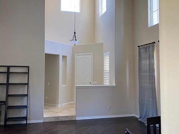 4th image of 6347 Canary St