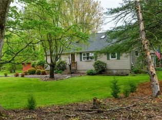 102 W Douglasville Rd, Nazareth, PA 18064