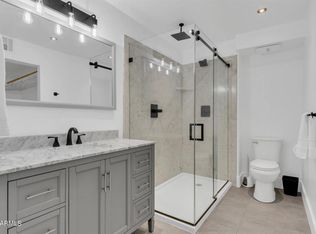 9270 E Mission Ln Unit 219, Scottsdale, AZ 85258