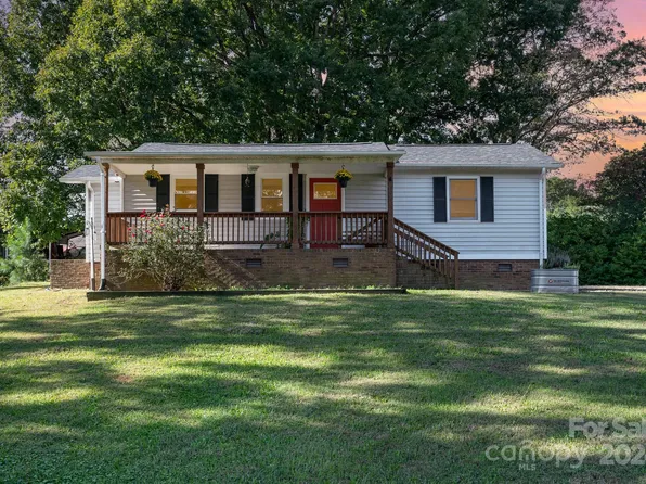 701 W Ryder Ave, Landis, NC 28088