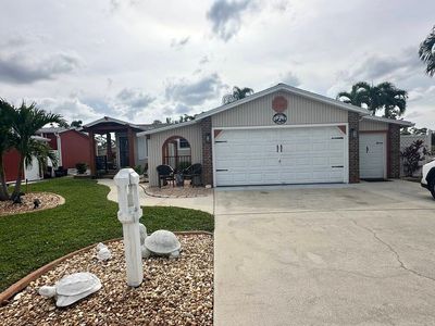 5465 San Luis Dr, North Fort Myers, FL, 33903