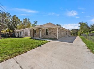 3200 N 17th St, Waco, TX 76708