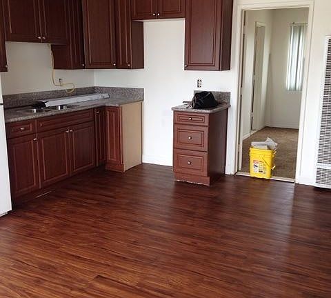 5th image of 922 S Myers St APT F