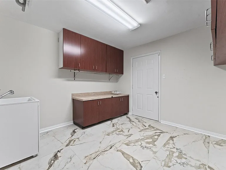 18 Degas Park Dr — Photo 38