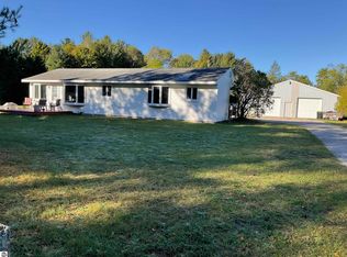 1222 S Pioneer Rd, Beulah, MI 49617