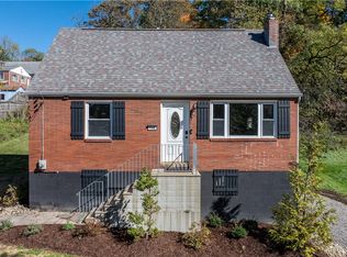 140 Lawrence Ave, Pittsburgh, PA 15238