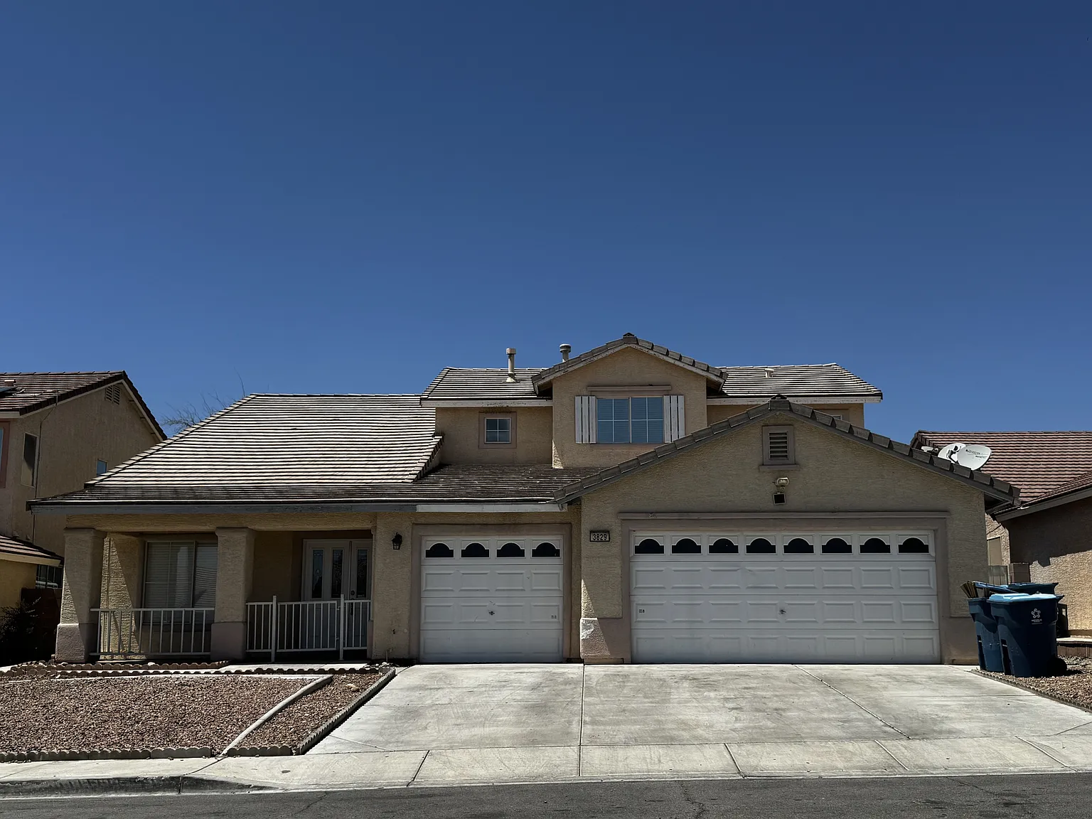 Climbing Rose St - 3829* - 1 — Photo 1