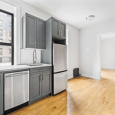 2nd image of 23 Catherine St #6B