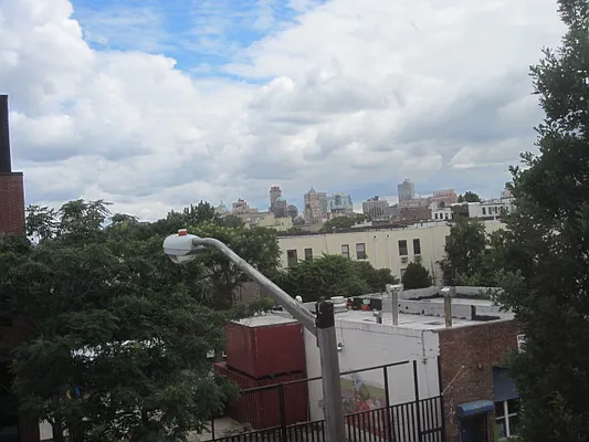 Rented by Realty Collective | media 13