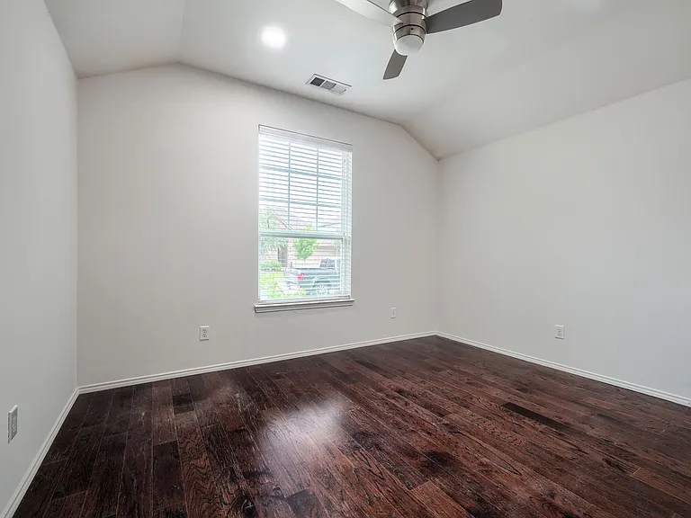 616 Smokebrush St — Photo 8