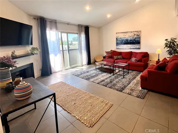 5500 Lindley Ave Unit 202, Encino, CA 91316