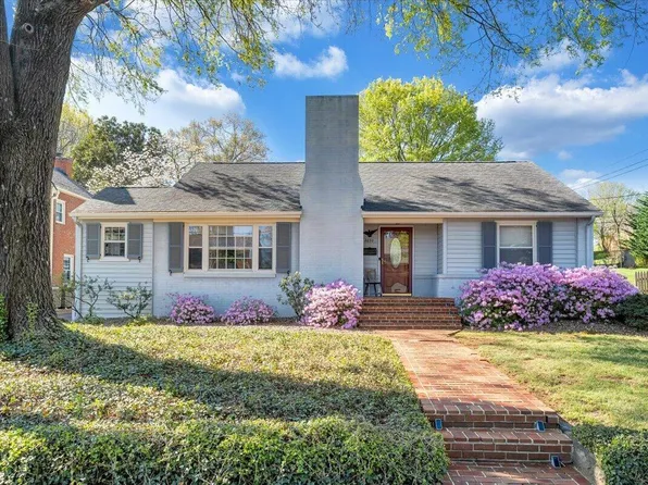 2630 Northview Dr SW, Roanoke, VA 24015