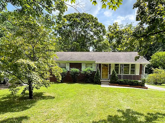 3rd image of 4934 Lonas Dr