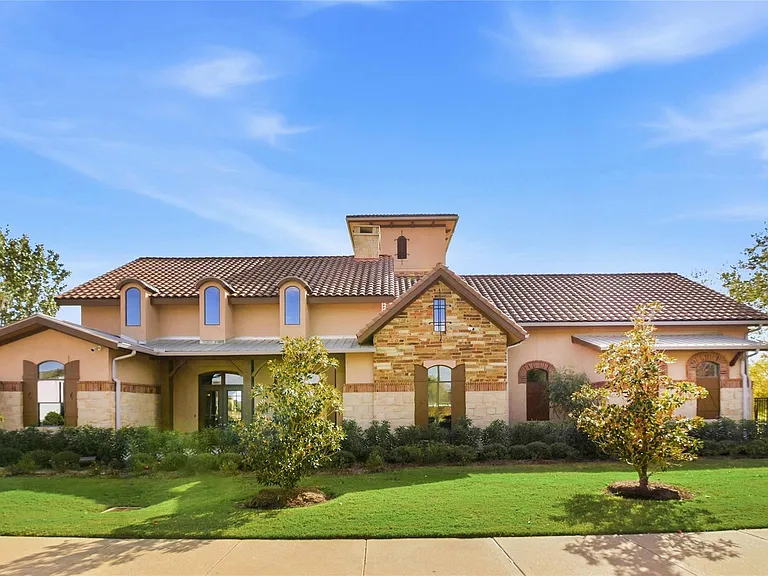 23207 Verita Ct — Photo 38