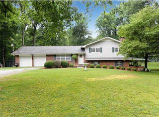 283 Cherokee Dr NE, Dalton, GA 30721