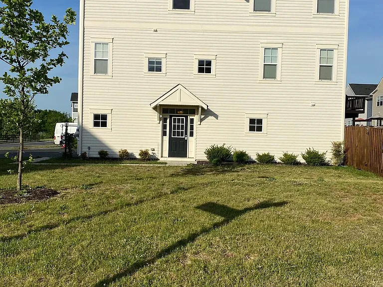 104 Brasstown Loop — Photo 2