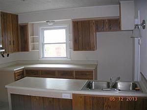 4th image of 575 Archwood Dr