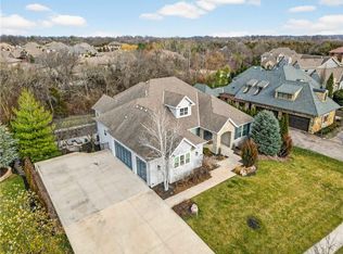 5112 W 142nd Ter, Leawood, KS 66224