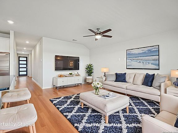 4th image of 11518 Cottage Point