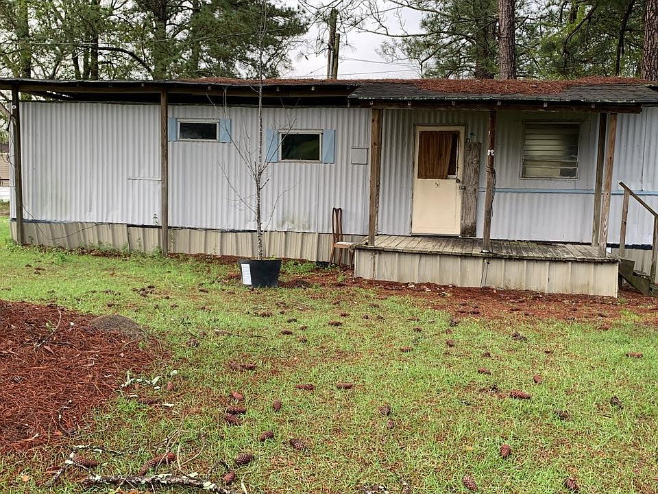 1st image of 50 Wilbur Ln #50