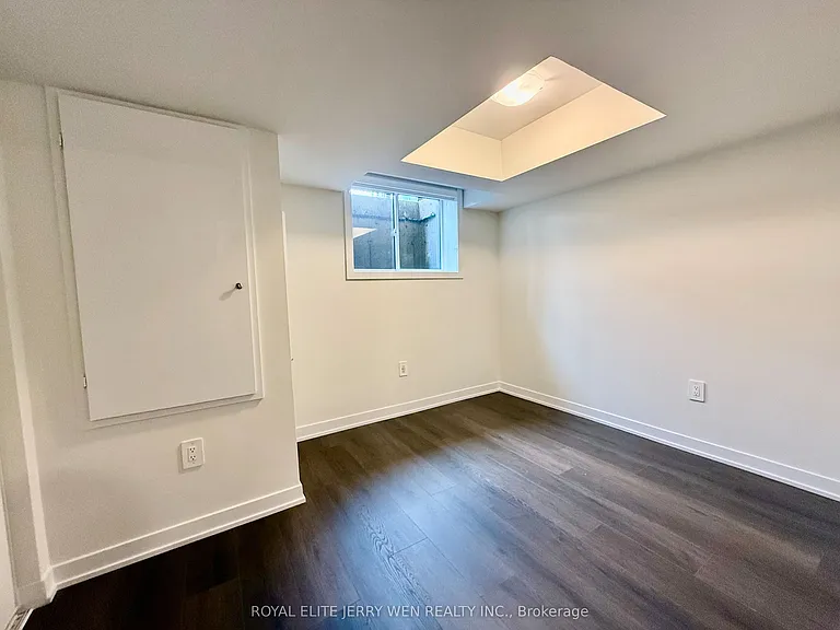 420 Lawrence Heights Way #BASEMENT — Photo 5