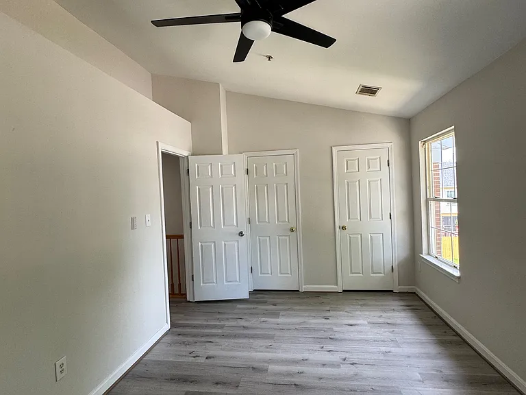 5117 Stoney Meadows Dr — Photo 8