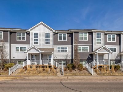 667 Village Dr, Lino Lakes, MN, 55014