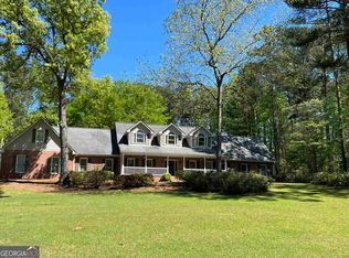 576 Adams Rd, Fayetteville, GA 30214