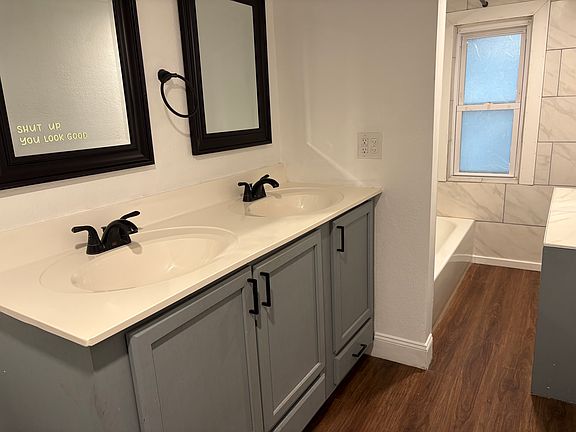 2nd image of 416 Wilson St Floor 2