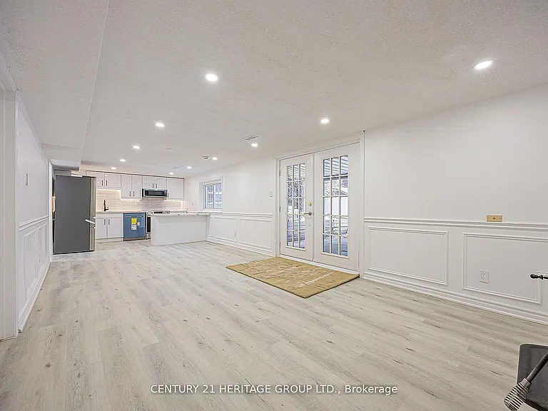 60 Fairway Dr — Photo 15
