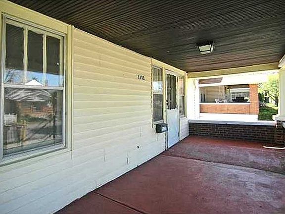 3rd image of 1133 N Linwood Ave