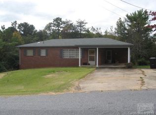 206 Cohen St, Morganton, NC 28655