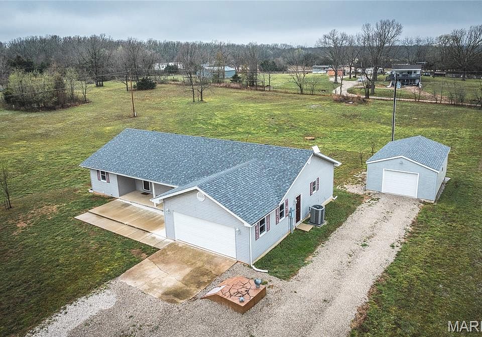 1st image of 30421 Peach Blossom Ln