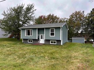 10 Barshelmar Dr, Sydney Mines, NS B1V 3E2